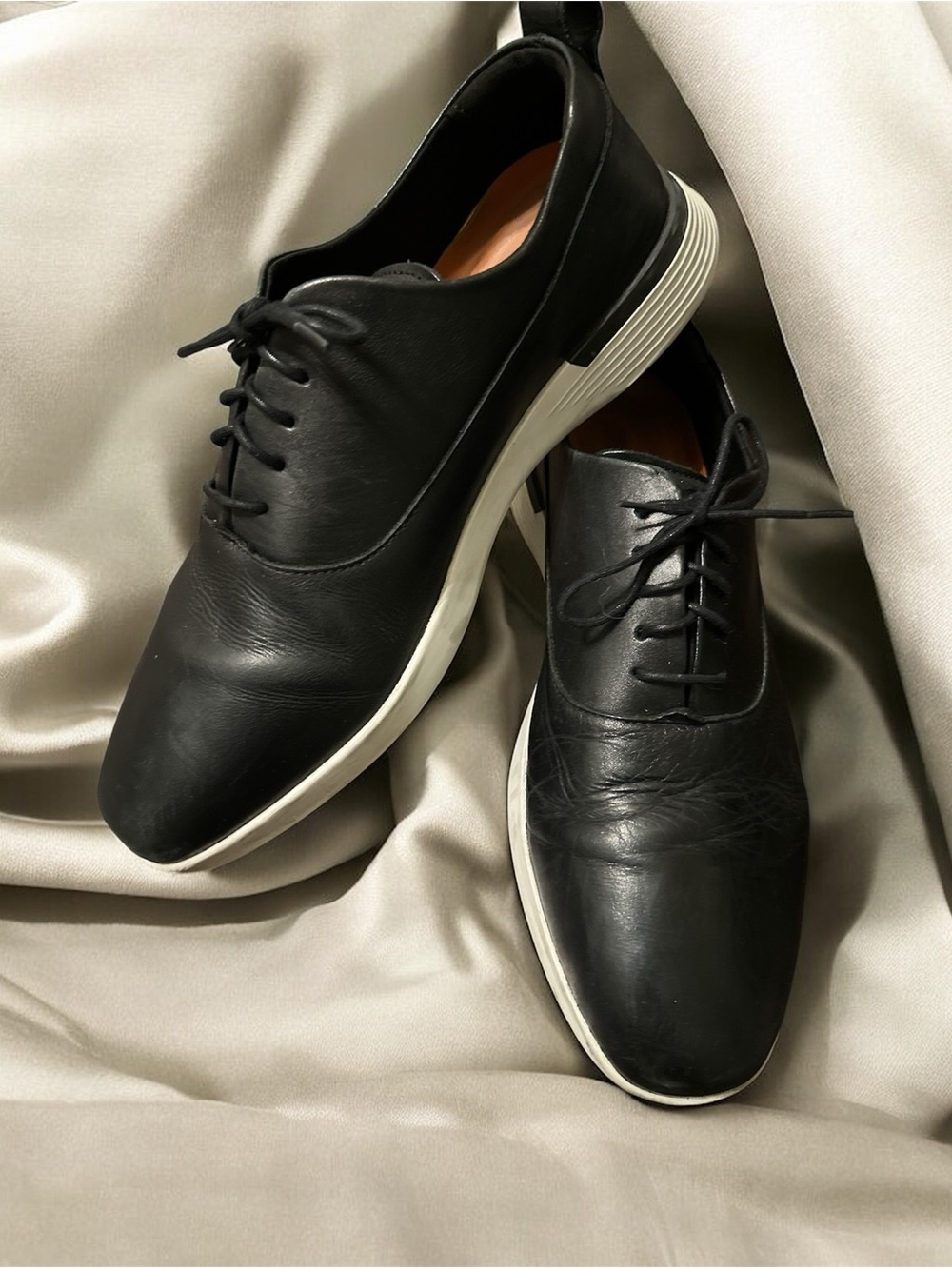 Wolf And Shepherd Crossover Longwing In BLACK/WHITE Color (Size 10.5)